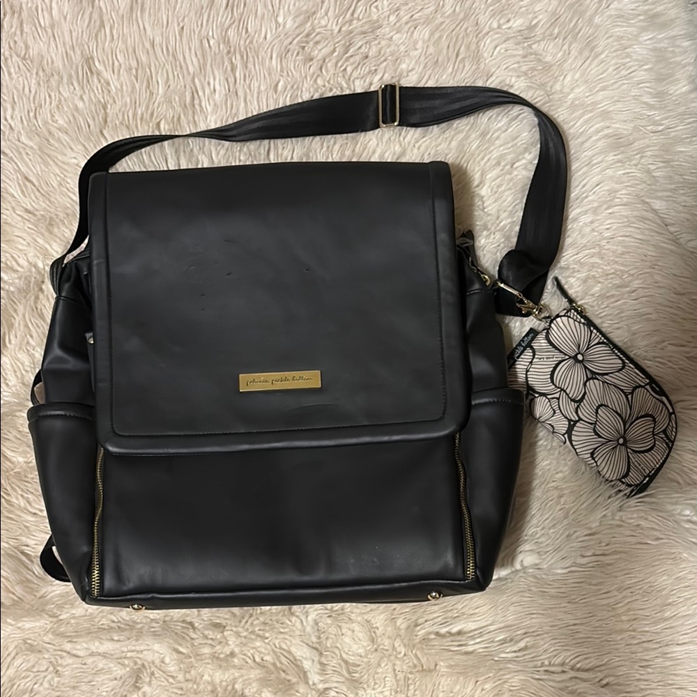 Petunia Pickle Bottom Black Messenger Bag